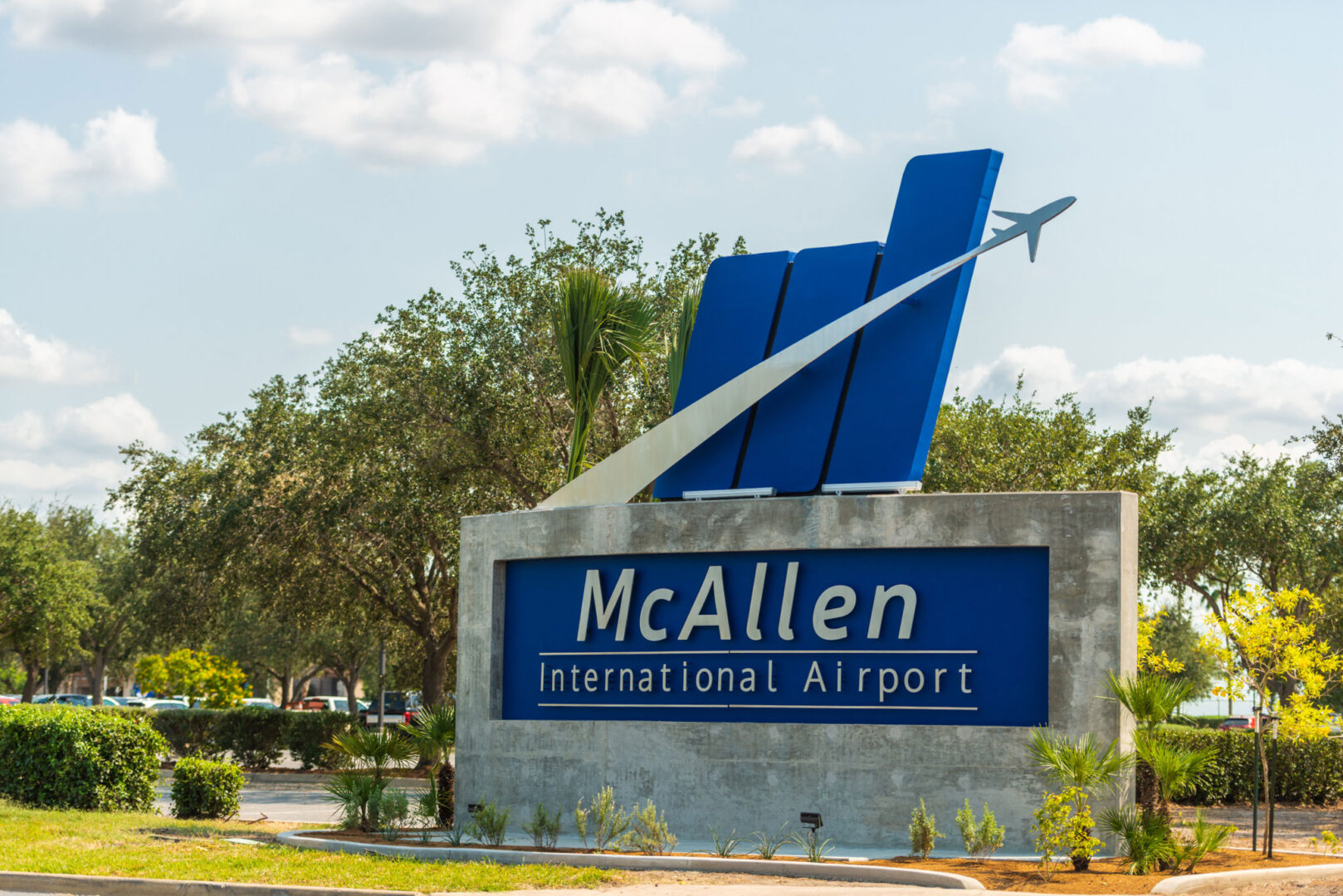 McAllen pushes to save Mexico City flight, citing economic and trade fallout