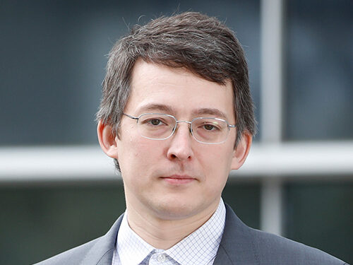 Headshot of Anton Cheremukhin
