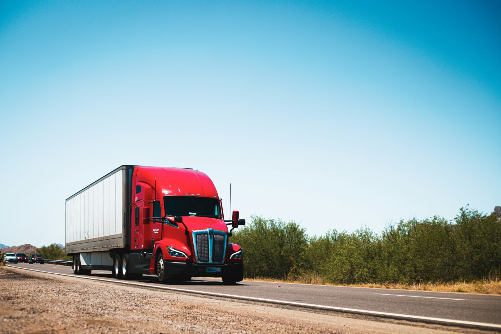 U.S. slaps 25% tariff on heavy trucks, shaking Mexico’s $15B export industry