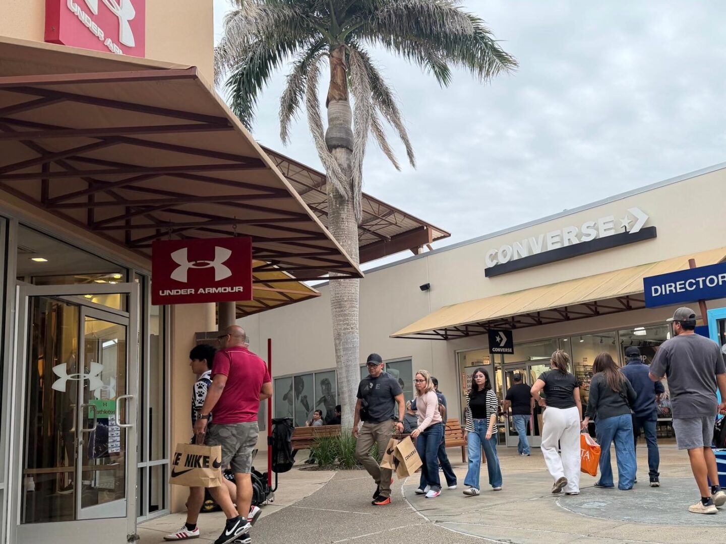 Hundreds of Black Friday shoppers at the Mercedes outlet mall, as most Valley cities see higher sales tax revenue