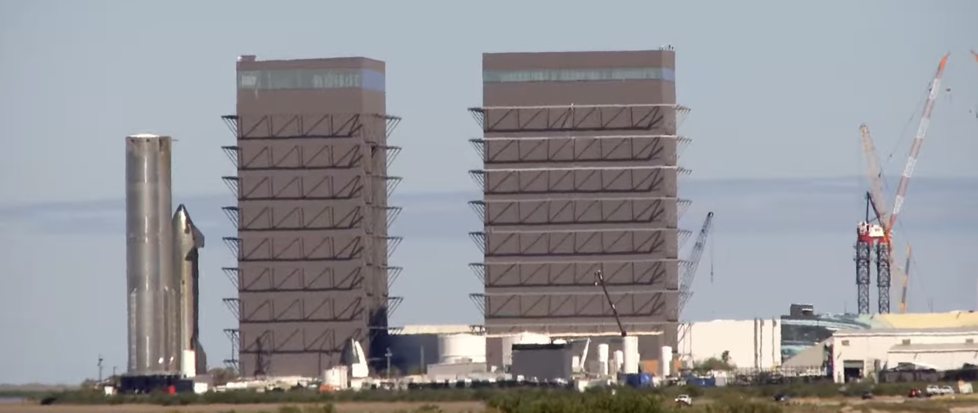 YouTube – Starbase Live (NASASpaceflight)