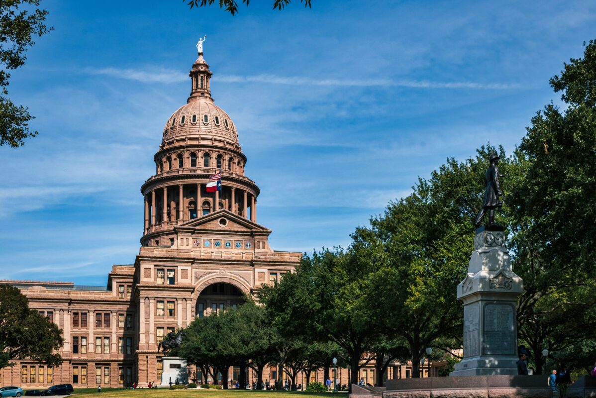 New Texas laws in effect on Jan. 1: property taxes, insurance, and limits on AI