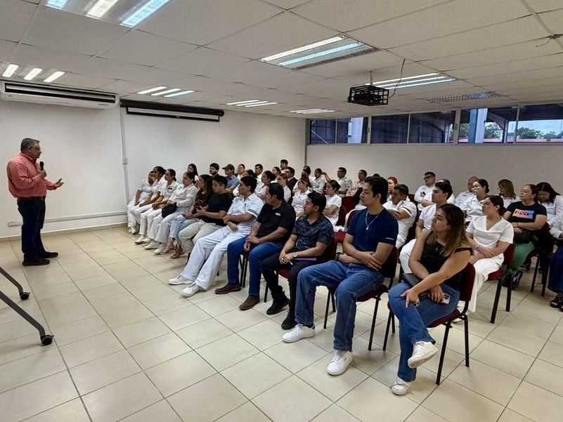 A speaker addresses nursing students during an informational session about the university’s new partnership connecting graduates with Texas hospitals.