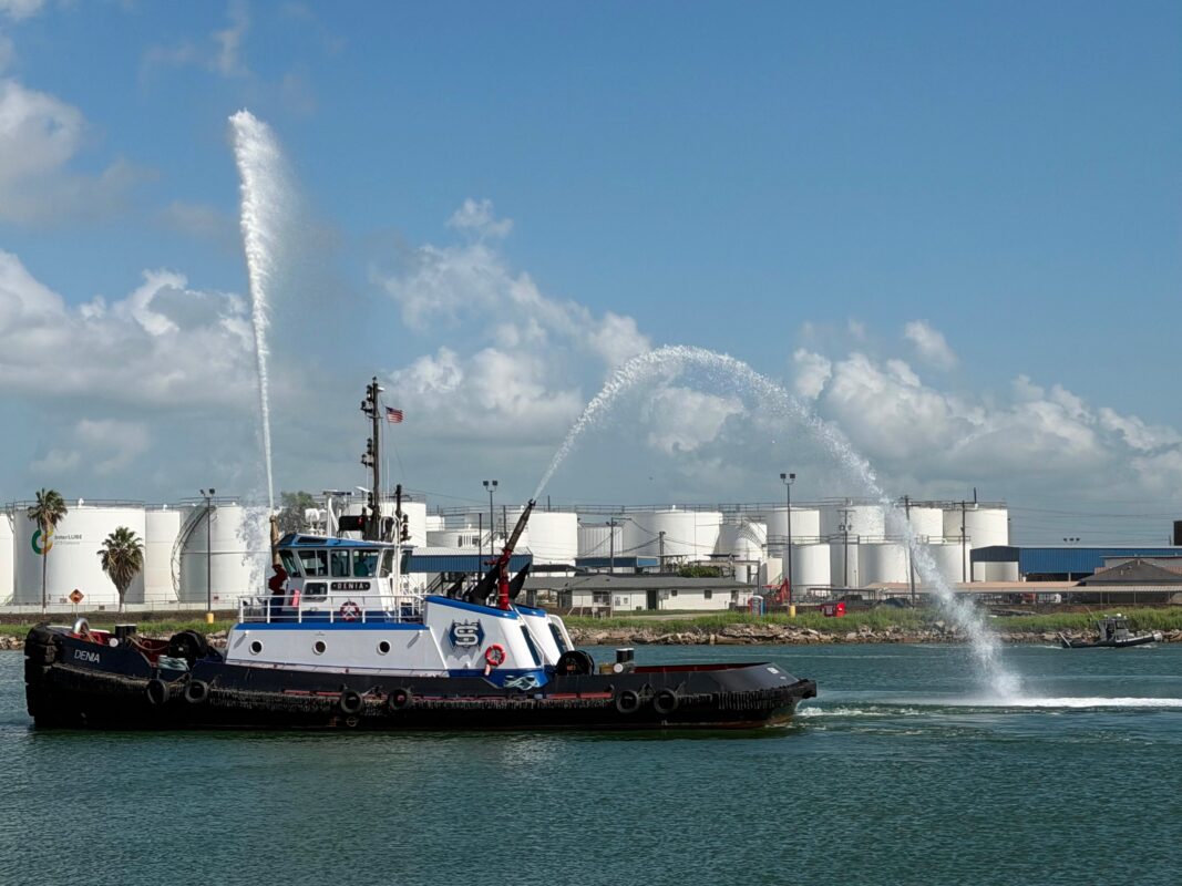 El proyecto de 539 millones de dólares del puerto de Brownsville crea uno de los canales más profundos del Golfo, lo que permite que atraquen buques de mayor tamaño