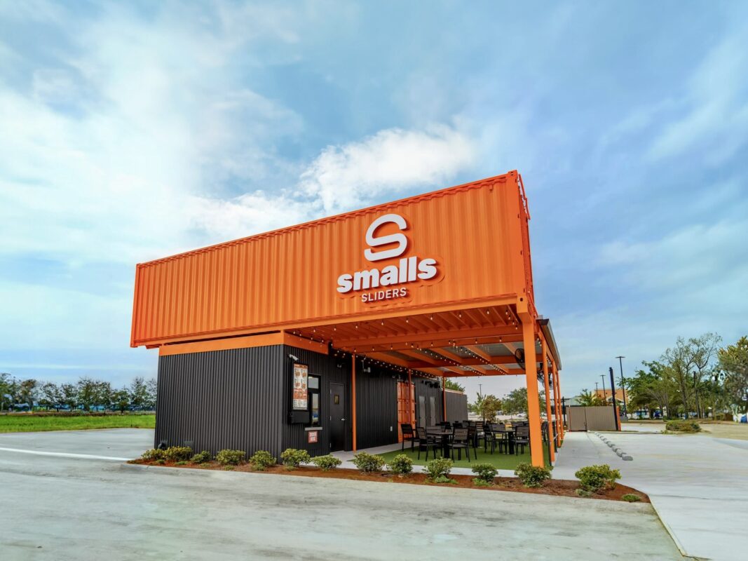 Burger chain backed by former NFL quarterback Drew Brees plans four Valley locations