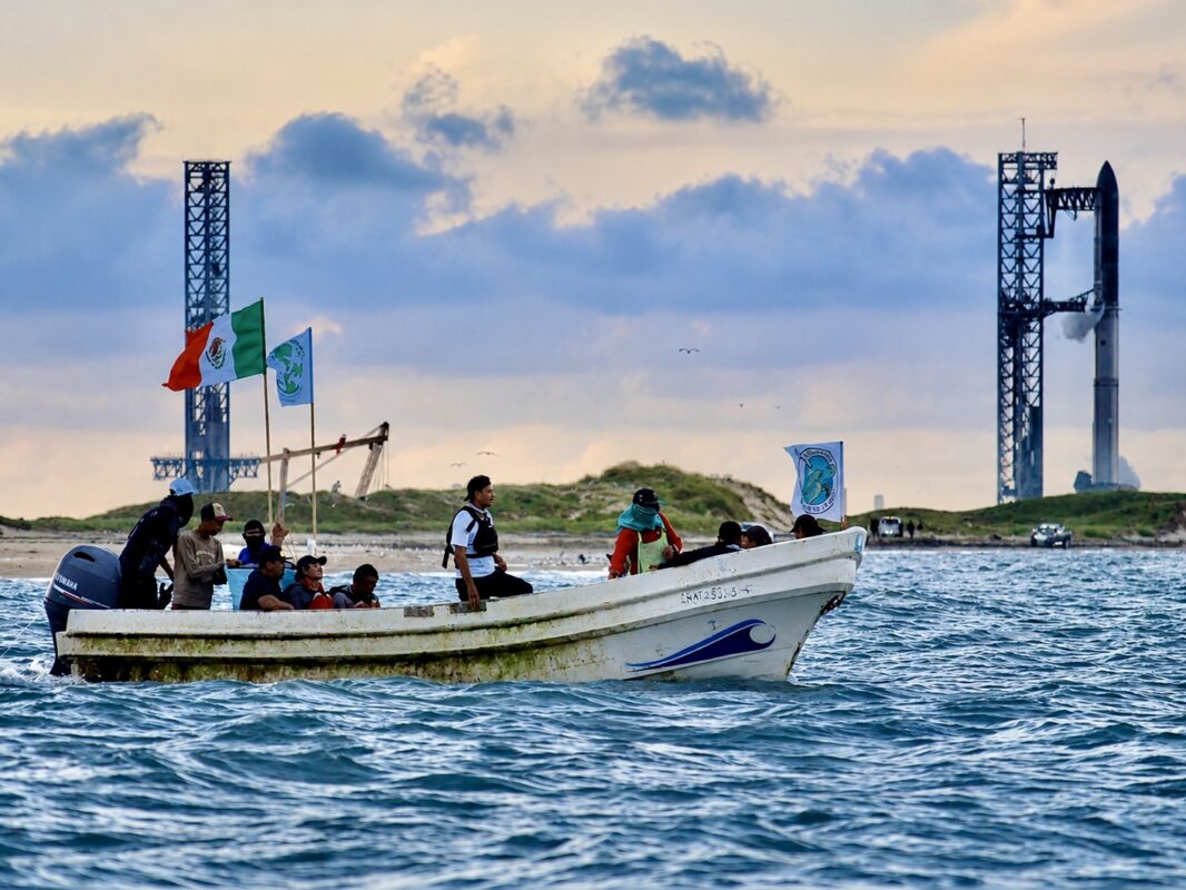 Mexican environmental group mobilizes at Playa Bagdad as SpaceX readies Starship launch