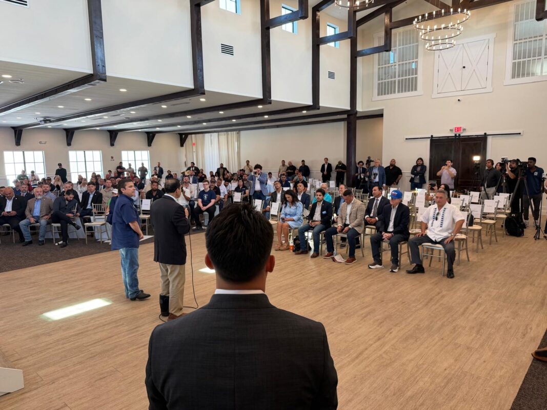 South Texas builders say ICE raids are back, mourn death of slain construction worker