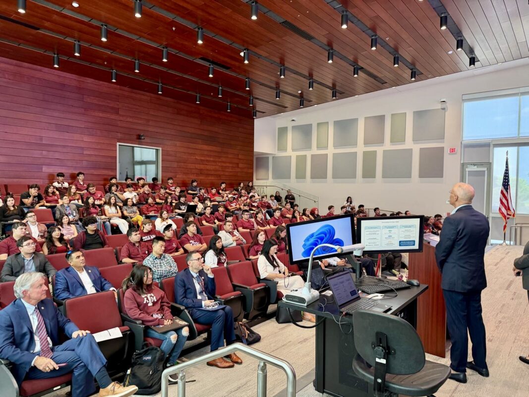Valeo pitches Texas A&M McAllen students on careers in automotive technology and sustainability
