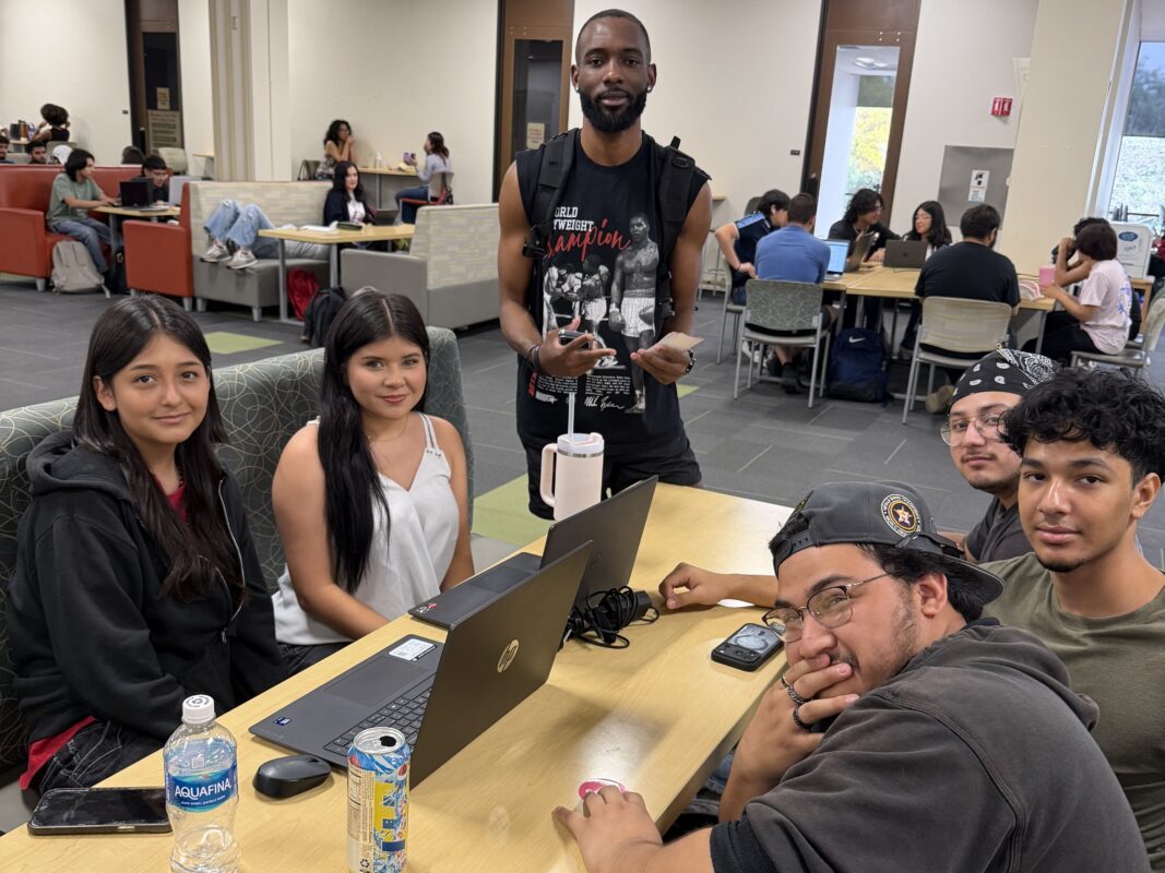 A little MySpace, a little AOL: Valleyites help grow new social media platform